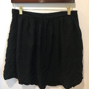 Old Navy black skirt